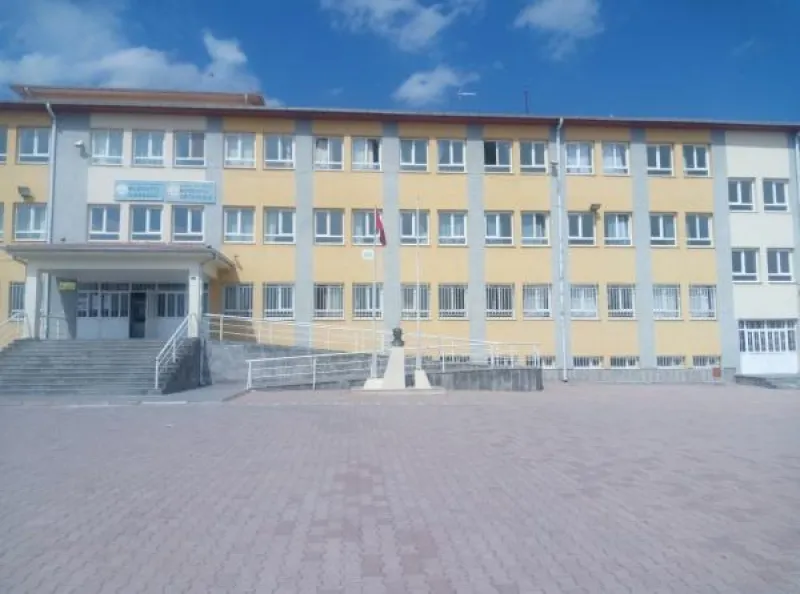 Kocasinan Buğdaylı Şehit Ömer Delibaş İmam Hatip Ortaokulu - Kocasinan Ortaokulları