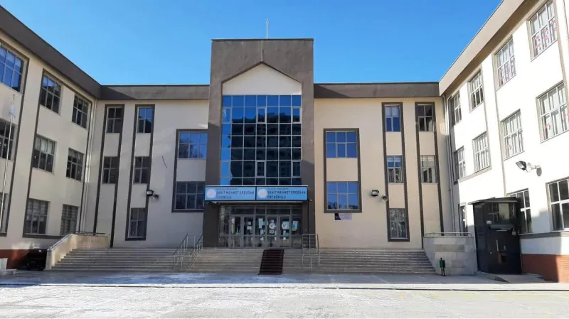 Kocasinan Şehit Mehmet Erdoğan Ortaokulu - Kocasinan Ortaokulları