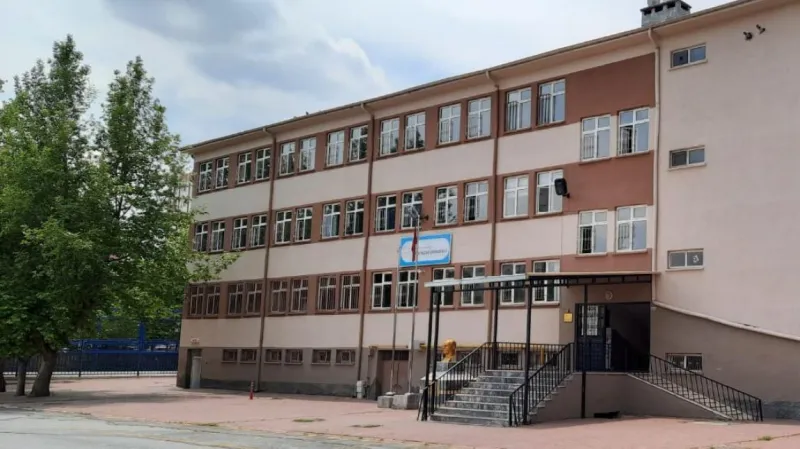 Melikgazi Sema Yazar Ortaokulu - Melikgazi Ortaokulları