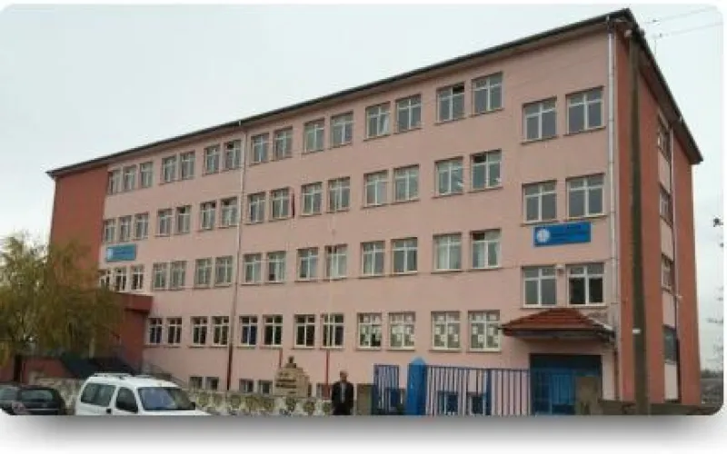 Melikgazi Kadir- Rezan Has Ortaokulu - Melikgazi Ortaokulları