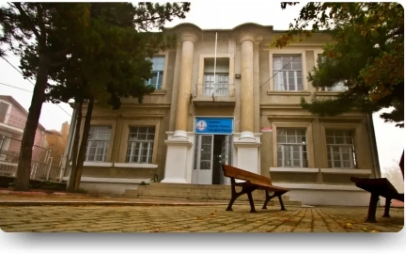 Merkez Tevfik Fikret Ortaokulu - Merkez Ortaokulları