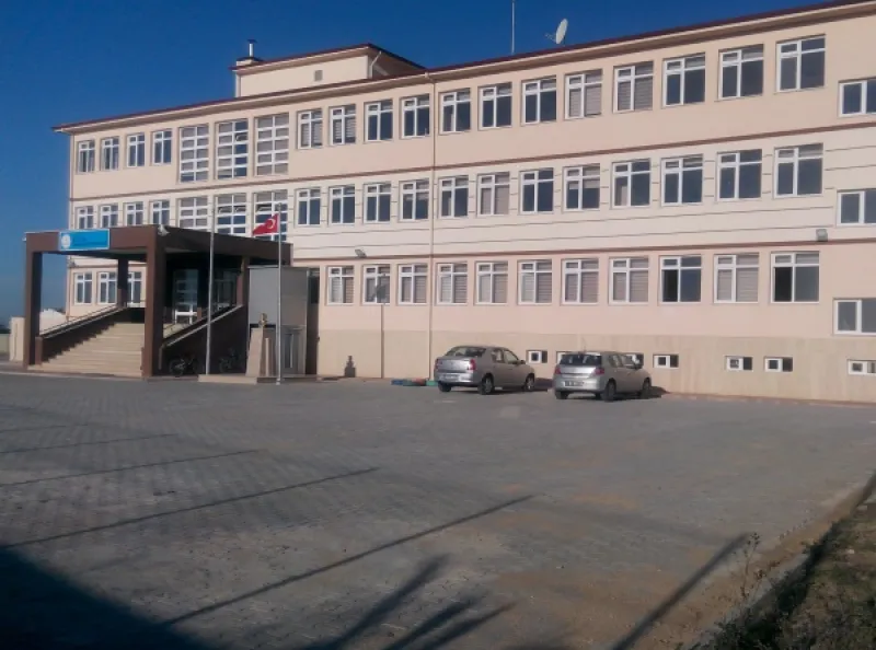 Merkez Bilal Yeşen İmam Hatip Ortaokulu - Merkez Ortaokulları