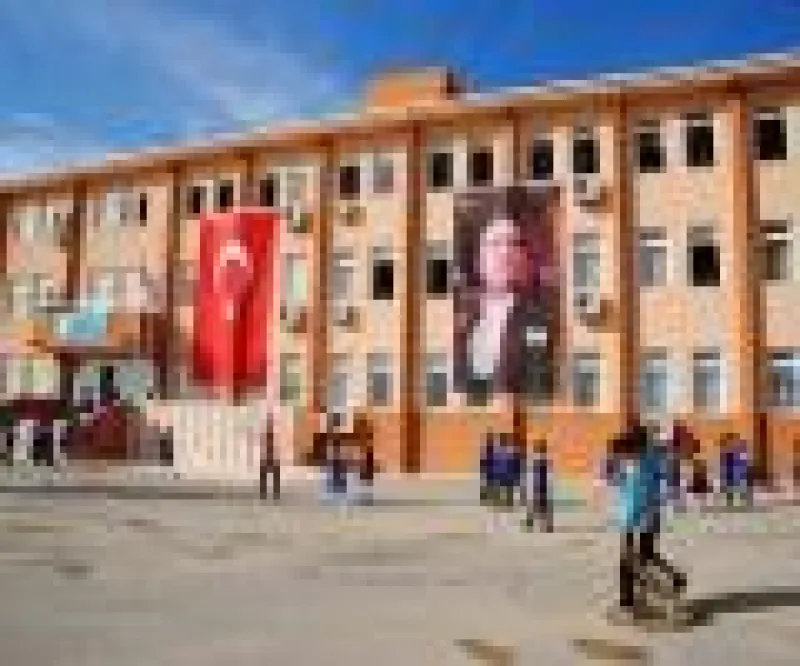 Çayırova Çayırova Reysaş Lojistik Ortaokulu - Çayırova Ortaokulları