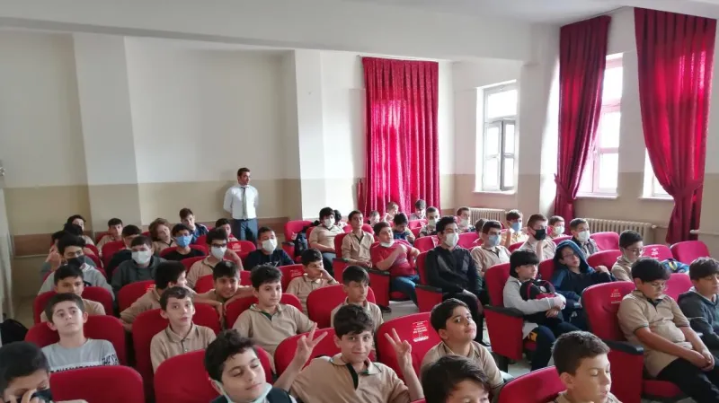 Derince Şehit Serdar Gökbayrak İmam Hatip Ortaokulu - Derince Ortaokulları