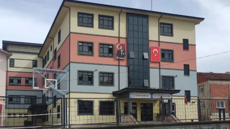 Kandıra Şehit Abdulsamet Özen Ortaokulu - Kandıra Ortaokulları
