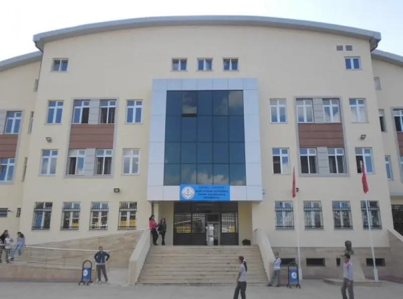 Kartepe Şehit Piyade Üsteğmen Murat Hasırcıoğlu Ortaokulu - Kartepe Ortaokulları