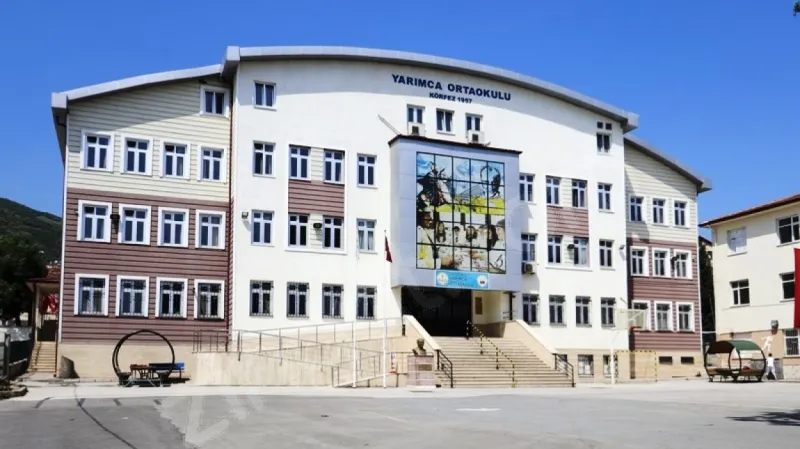 Körfez Yarımca Ortaokulu - Körfez Ortaokulları