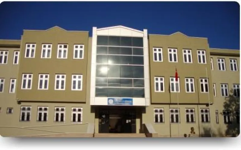 Körfez İlimtepe 17 Ağustos Ortaokulu - Körfez Ortaokulları