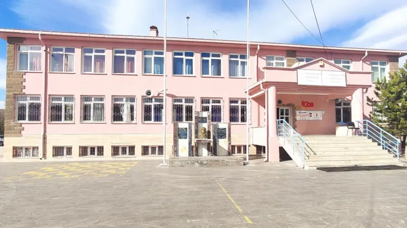 Selçuklu Başarakavak Ortaokulu - Selçuklu Ortaokulları