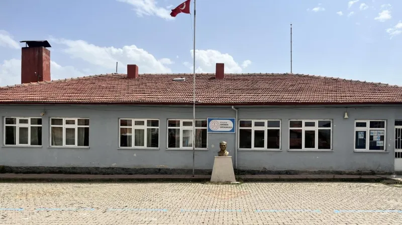 Merkez Sırören Ortaokulu - Merkez Ortaokulları