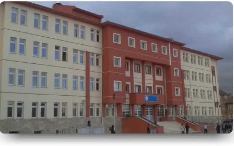 Merkez Şule Mete Tetik İmam Hatip Ortaokulu - Merkez Ortaokulları