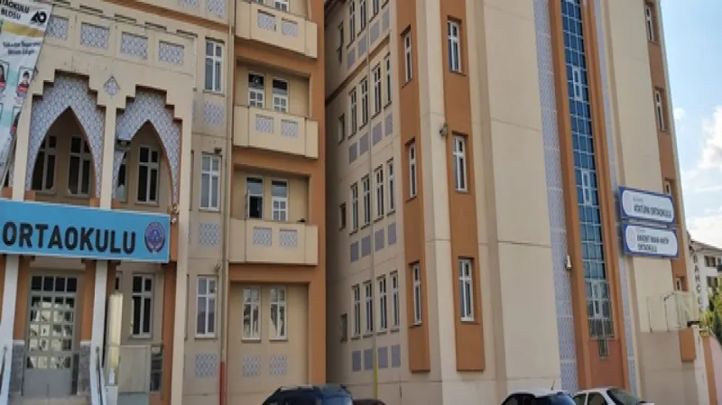 Merkez Akkent İmam-Hatip Ortaokulu - Merkez Ortaokulları