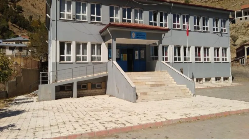 Yeşilyurt Şehit Şükrü Ulutaş Ortaokulu - Yeşilyurt Ortaokulları