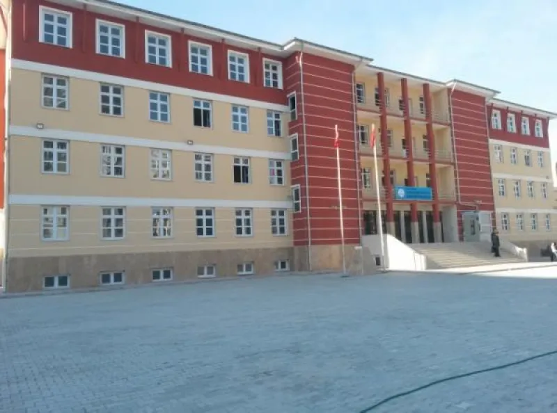 Yeşilyurt Somuncu Baba İmam Hatip Ortaokulu - Yeşilyurt Ortaokulları