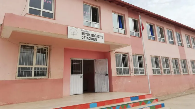 Kızıltepe Büyükboğaziye Ortaokulu - Kızıltepe Ortaokulları