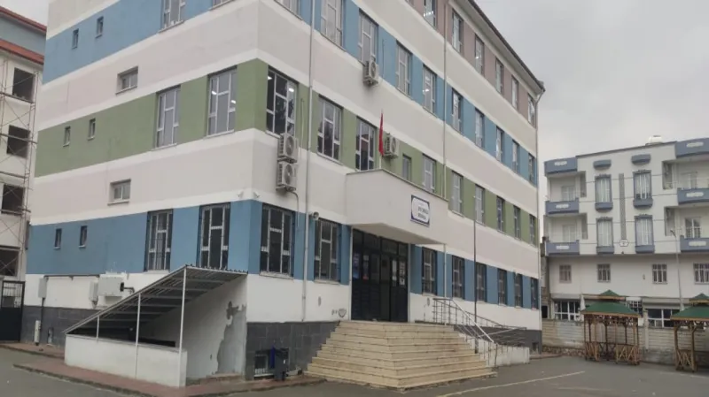 Kızıltepe Sıtkı Türkoğlu Ortaokulu - Kızıltepe Ortaokulları