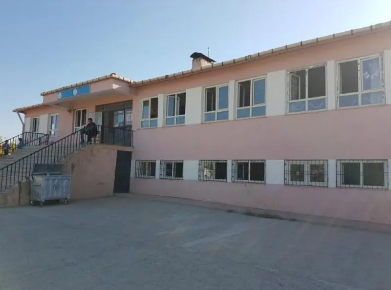 Kızıltepe Çakır Ortaokulu - Kızıltepe Ortaokulları