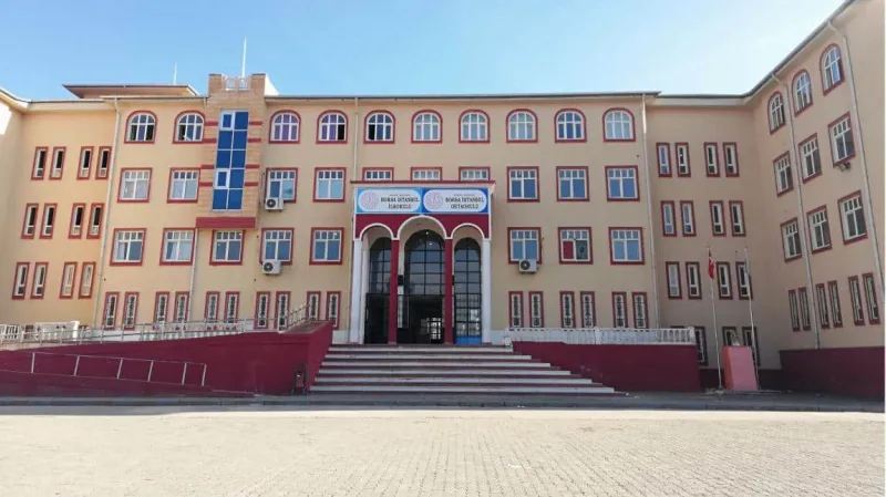 Kızıltepe Borsa İstanbul İmam Hatip Ortaokulu - Kızıltepe Ortaokulları