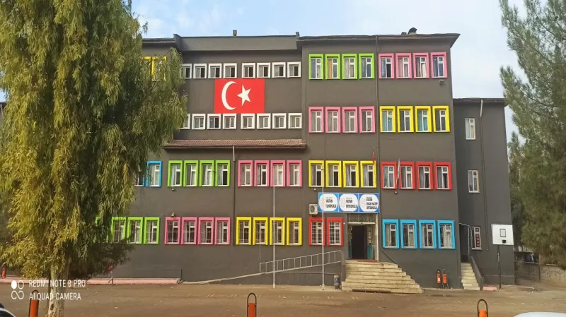 Kızıltepe Vatan İmam Hatip Ortaokulu - Kızıltepe Ortaokulları