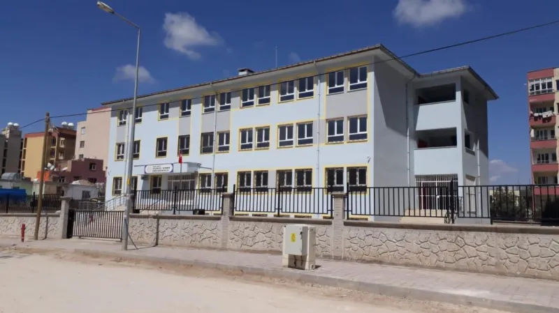 Kızıltepe Yunus Emre Ortaokulu - Kızıltepe Ortaokulları