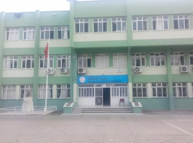 Akdeniz Mehmet Dağlı İmam Hatip Ortaokulu - Akdeniz Ortaokulları