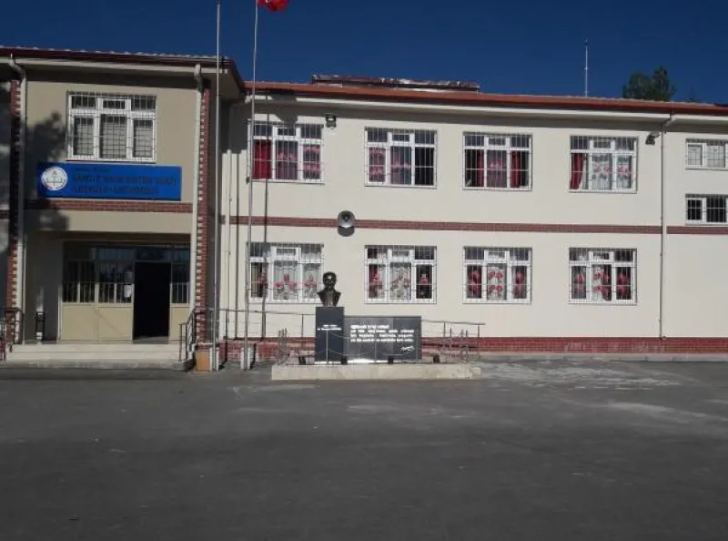 Gülnar Gülnar Samiye-Naim Eğitim Vakfı Ortaokulu - Gülnar Ortaokulları