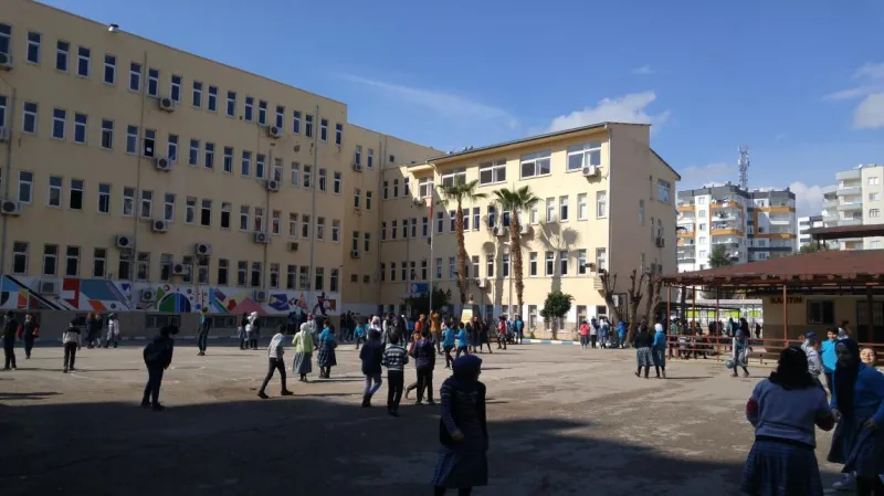 Mezitli Mezitli İmam Hatip Ortaokulu - Mezitli Ortaokulları