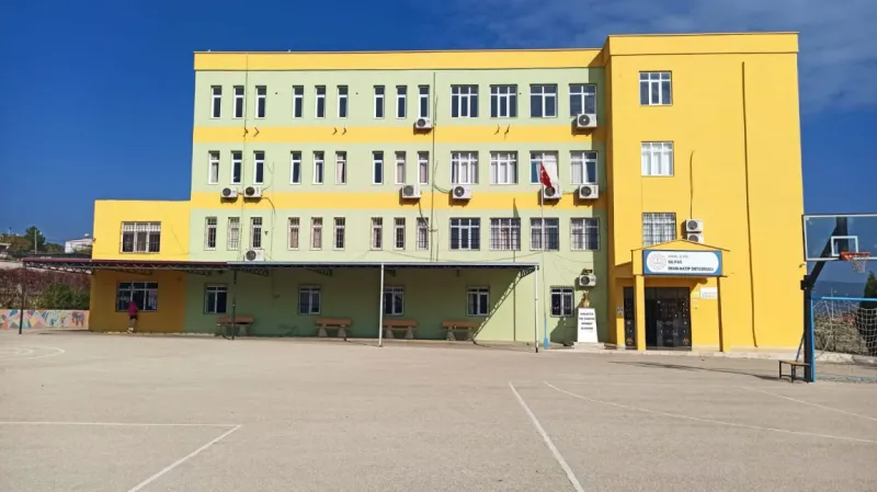 Silifke Silifke İmam Hatip Ortaokulu - Silifke Ortaokulları
