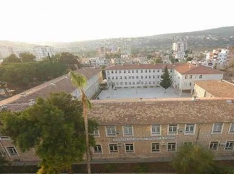 Silifke Gazi Ortaokulu - Silifke Ortaokulları