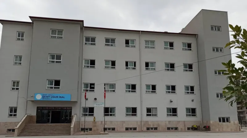 Tarsus Şehit Uğur İnal Ortaokulu - Tarsus Ortaokulları