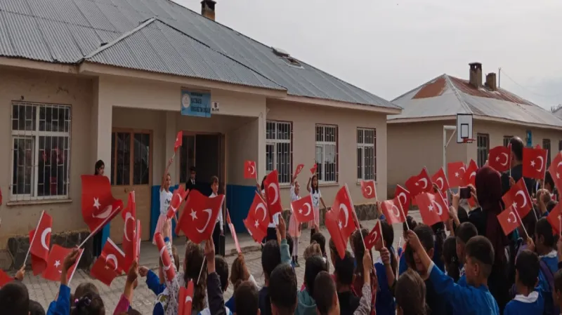 Bulanık Yazbaşı Ortaokulu - Bulanık Ortaokulları