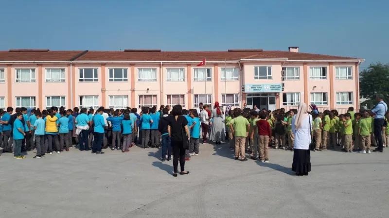 Adapazarı Berna Yılmaz Ortaokulu - Adapazarı Ortaokulları