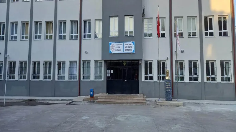 Karasu Sezi Eratik Ortaokulu - Karasu Ortaokulları