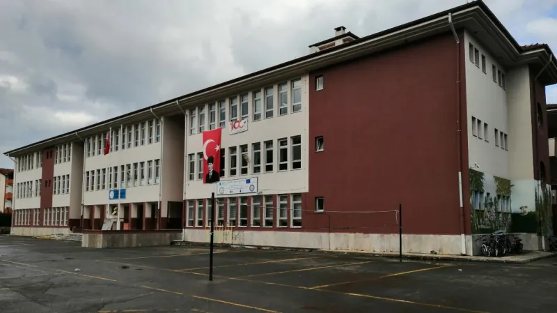 Çarşamba Değirmenbaşı Ortaokulu - Çarşamba Ortaokulları