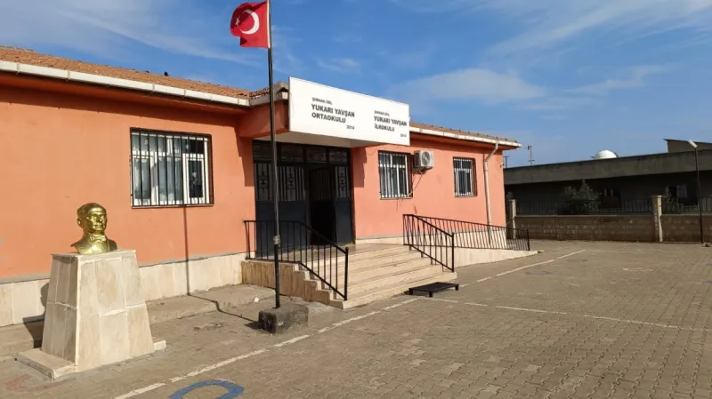 İdil Yukarı Yavşan Ortaokulu - İdil Ortaokulları