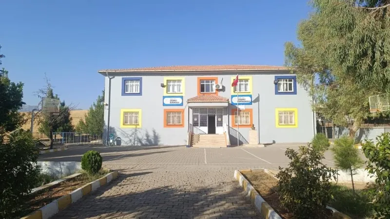Silopi Çiçekli Ortaokulu - Silopi Ortaokulları