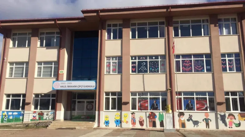 Zara Halil İbrahim Çifçi Ortaokulu - Zara Ortaokulları