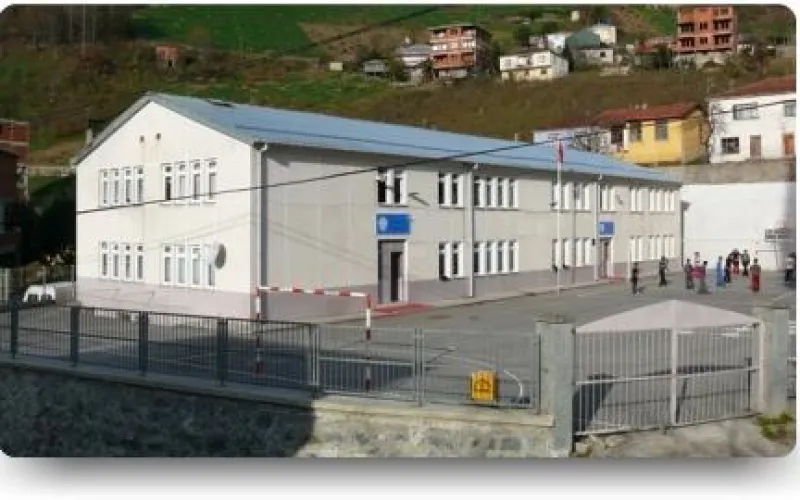 Düzköy Gökçeler Ortaokulu - Düzköy Ortaokulları