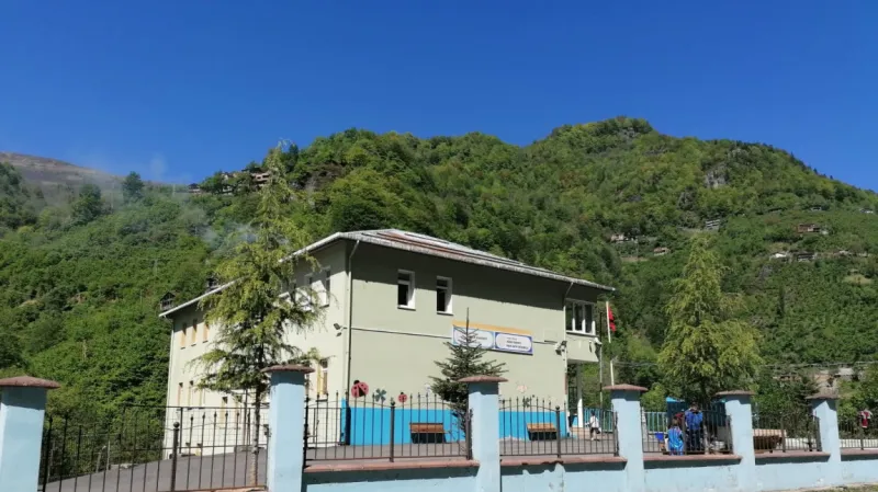 Köprübaşı Adnan Kahveci İmam Hatip Ortaokulu - Köprübaşı Ortaokulları