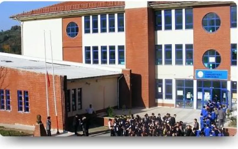 Merkez Elvanpazarcık Şehit Göksal Cin Ortaokulu - Merkez Ortaokulları