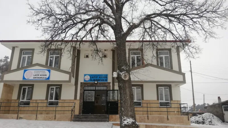 Afyonkarahisar Çatağıl Latif Aydın Ortaokulu - Afyonkarahisar Ortaokulları
