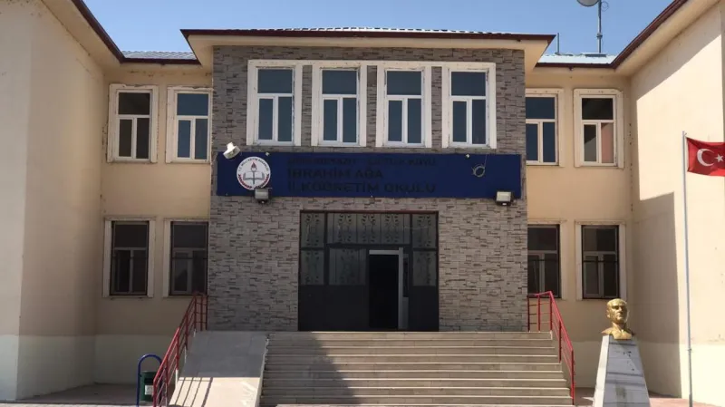 Ağrı Çiftlik İbrahim Ağa Ortaokulu - Ağrı Ortaokulları
