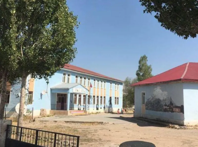 Ağrı Şehit Uzman Çavuş Hüseyin Kaya Ortaokulu - Ağrı Ortaokulları