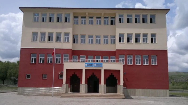 Ağrı Soğukpınar Ortaokulu - Ağrı Ortaokulları