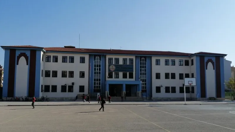 Aksaray Piri Mehmet Paşa Ortaokulu - Aksaray Ortaokulları