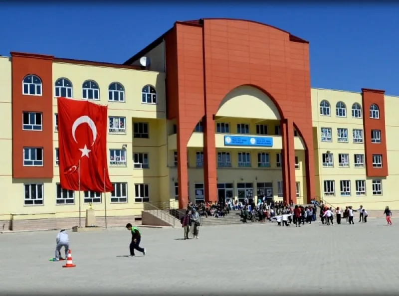 Ankara Halil Kut Paşa İmam Hatip Ortaokulu - Ankara Ortaokulları