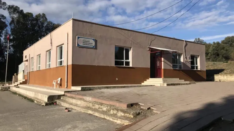 Antalya Karaöz İmam Hatip Ortaokulu - Antalya Ortaokulları