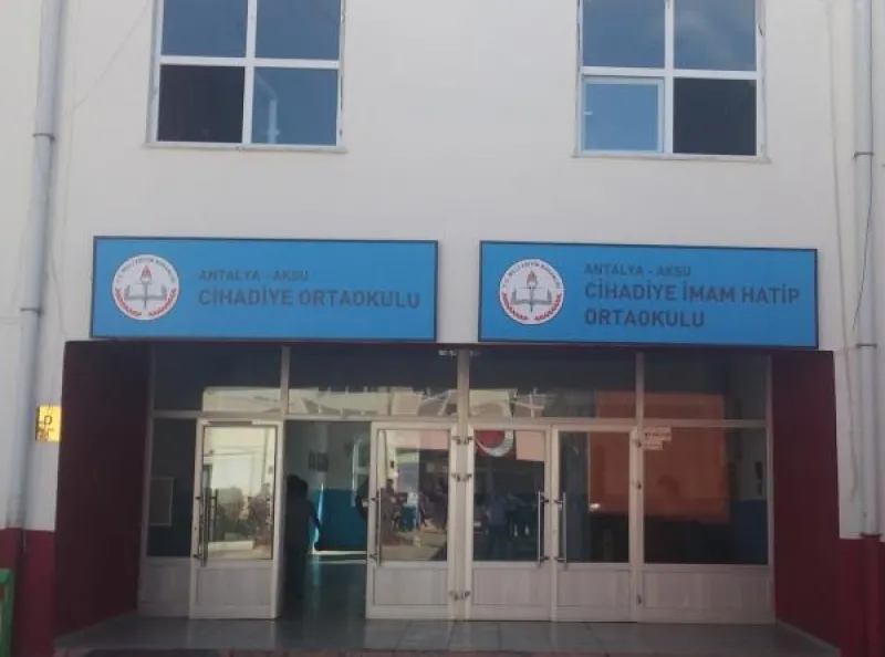 Antalya Cihadiye İmam Hatip Ortaokulu - Antalya Ortaokulları