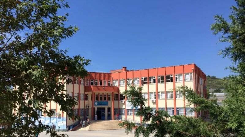 Antalya Yeşilöz Ortaokulu - Antalya Ortaokulları