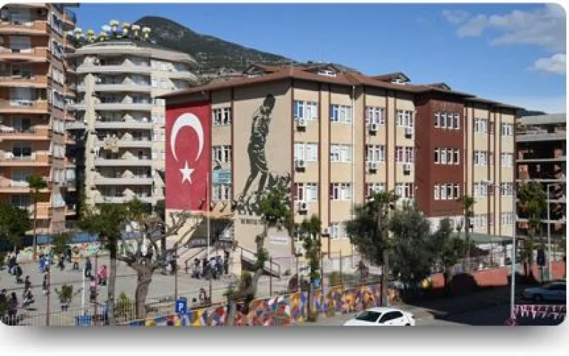 Antalya Abdurrahman Alaattinoğlu Ortaokulu - Antalya Ortaokulları